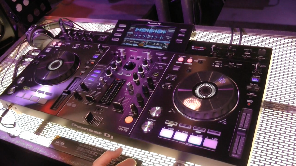 Pioneer XDJ-RX All-In-One 