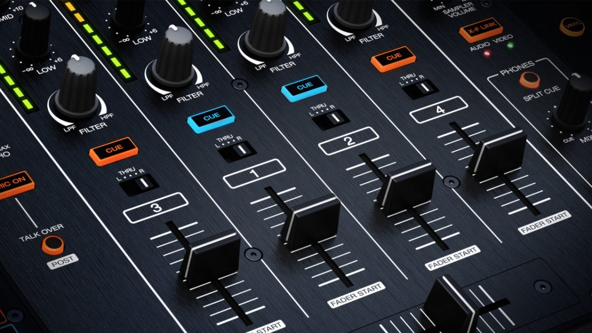 Denon DJ MCX8000 Mixer